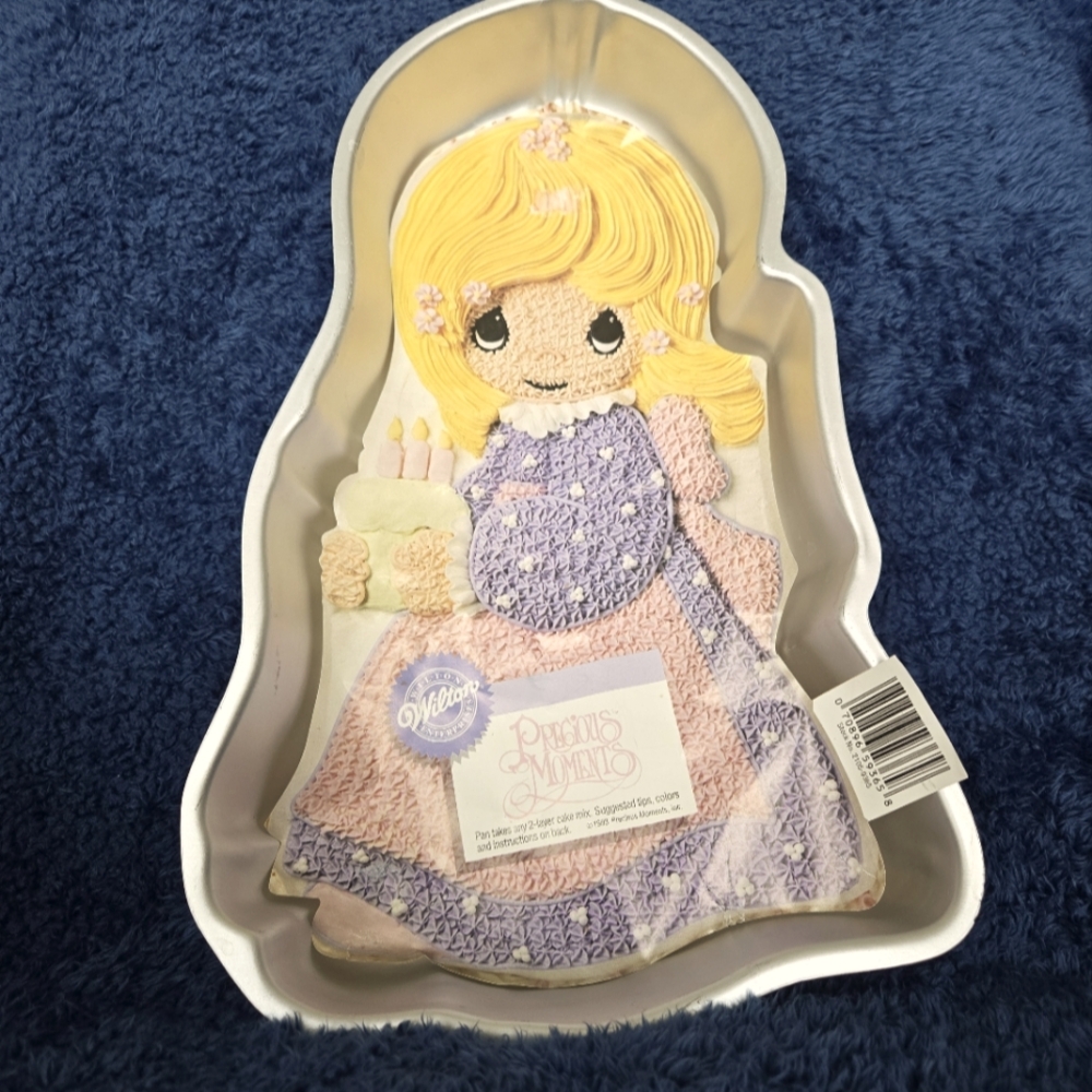 Vintage '93 Precious Moments Aluminum‎ Cake Pan by Wilton